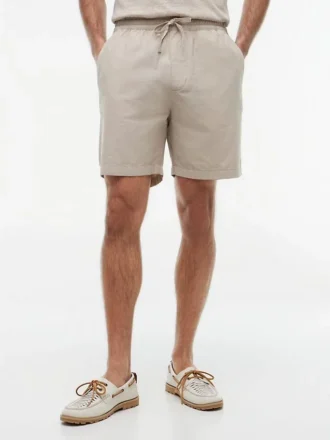 Pantaloncini in misto cotone e lino con vestibilità regolare da 7″