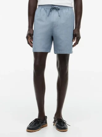 Pantaloncini in misto cotone e lino con vestibilità regolare da 7″