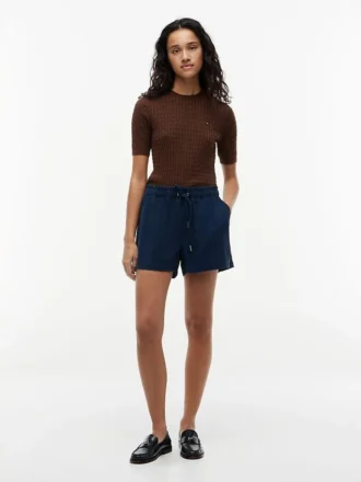 Pantaloncini leggeri senza chiusura
