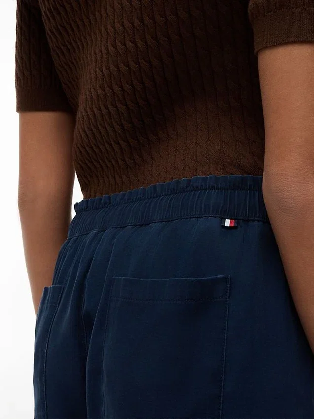 Pantaloncini leggeri senza chiusura Pantaloncini leggeri senza chiusura