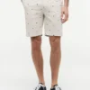 Pantaloncini Regular Fit da 9″ con stampa bandiera da vela