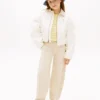 Pantaloni a zampa con cintura per bambina Pantaloni a zampa con cintura per bambina
