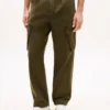 Pantaloni cargo dritti tinti in capo Pantaloni cargo dritti tinti in capo
