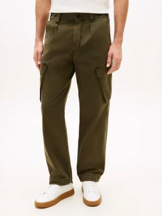Pantaloni cargo dritti tinti in capo Pantaloni cargo dritti tinti in capo