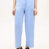 Pantaloni chino a zampa in twill a pieghe Pantaloni chino a zampa in twill a pieghe
