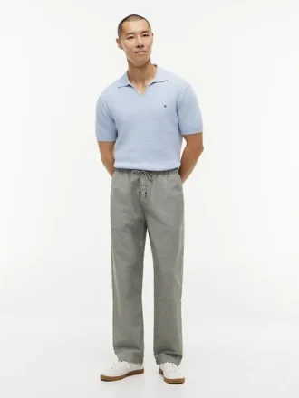 Pantaloni comodi in misto cotone e lino Pantaloni comodi in misto cotone e lino