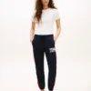 Pantaloni della tuta a blocchi di colore con logo Varsity Tommy Pantaloni della tuta a blocchi di colore con logo Varsity Tommy