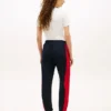Pantaloni della tuta a blocchi di colore con logo Varsity Tommy Pantaloni della tuta a blocchi di colore con logo Varsity Tommy