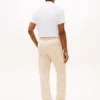 Pantaloni della tuta con logo ricamato Pantaloni della tuta con logo ricamato