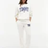 Pantaloni della tuta con logo Tommy in stile college Pantaloni della tuta con logo Tommy in stile college