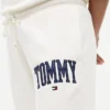 Pantaloni della tuta con logo Tommy in stile college Pantaloni della tuta con logo Tommy in stile college