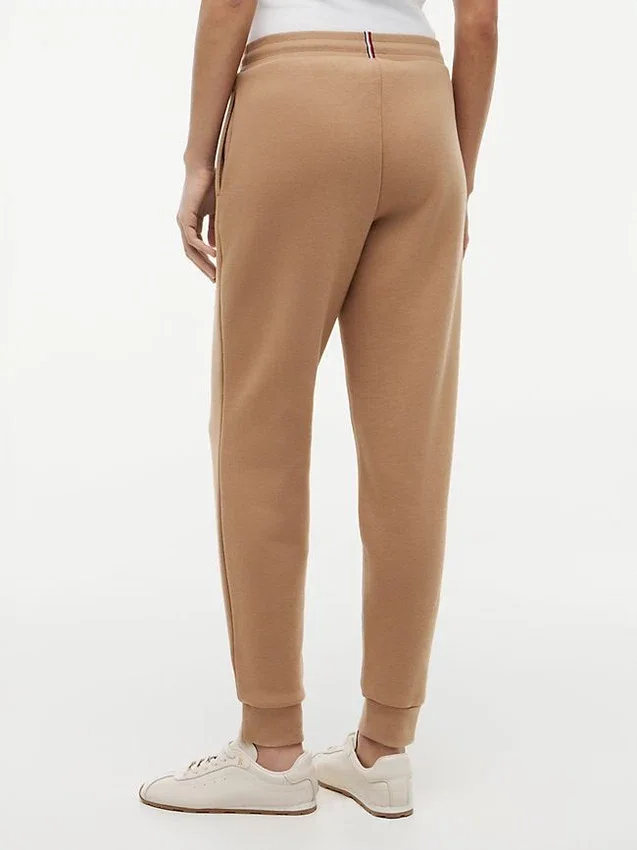 Pantaloni della tuta dal taglio comodo Pantaloni della tuta dal taglio comodo