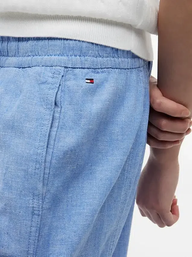 Pantaloni elasticizzati in misto lino e cotone Pantaloni elasticizzati in misto lino e cotone