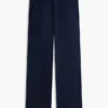 Pantaloni in misto lana leggera effetto seersucker dal taglio morbido Pantaloni in misto lana leggera effetto seersucker dal taglio morbido