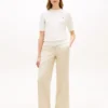 Pantaloni leggeri a gamba dritta in twill Pantaloni leggeri a gamba dritta in twill
