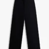 Pantaloni leggeri a gamba dritta in twill Pantaloni leggeri a gamba dritta in twill