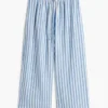 Pantaloni leggeri in misto lino Pantaloni leggeri in misto lino