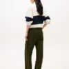 Pantaloni utility leggeri a zampa Pantaloni utility leggeri a zampa