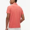 Polo con stemma tinta in capo, vestibilità regolare Polo con stemma tinta in capo, vestibilità regolare