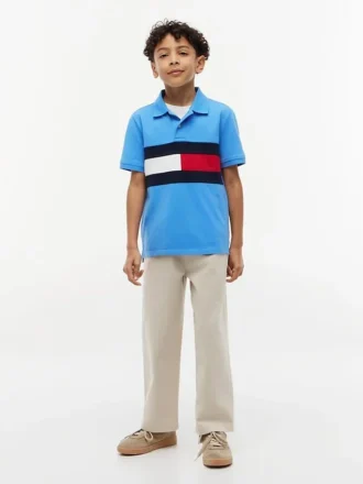 Polo elasticizzata con bandiera a blocchi di colore per bambini