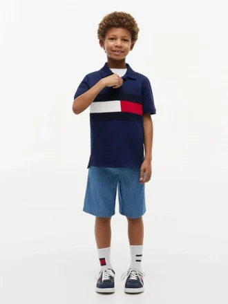 Polo elasticizzata con bandiera a blocchi di colore per bambini