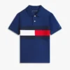 Polo elasticizzata con bandiera a blocchi di colore per bambini Polo elasticizzata con bandiera a blocchi di colore per bambini