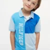 Polo elasticizzata con logo a blocchi di colore per bambini Polo elasticizzata con logo a blocchi di colore per bambini