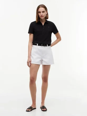 Polo in cotone elasticizzato dal taglio classico