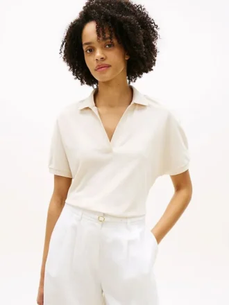 Polo in piqué elasticizzato dalla vestibilità comoda
