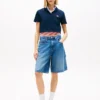 Polo Tommy Jeans dal taglio boxy e corto
