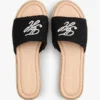 Sandali espadrillas con monogramma in caratteri calligrafici Sandali espadrillas con monogramma in caratteri calligrafici