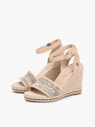 Sandalo espadrille con zeppa in rafia