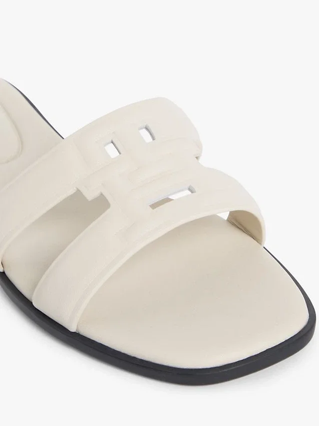 Sandalo in pelle con TH Monogram Sandalo in pelle con TH Monogram