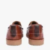 Scarpa da barca in pelle leggera con suola a tasselli Scarpa da barca in pelle leggera con suola a tasselli