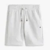 Set con maglietta e pantaloncini con logo per bambini
