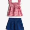 Set con top a quadretti e pantaloncini per neonati Set con top a quadretti e pantaloncini per neonati