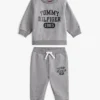 Set felpa e pantaloni con logo per neonati Set felpa e pantaloni con logo per neonati