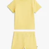 Set maglietta e pantaloncini con logo bandiera per neonati Set maglietta e pantaloncini con logo bandiera per neonati