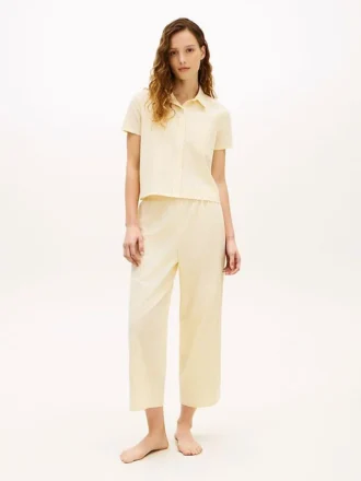 Set pigiama con camicia corta e pantaloni