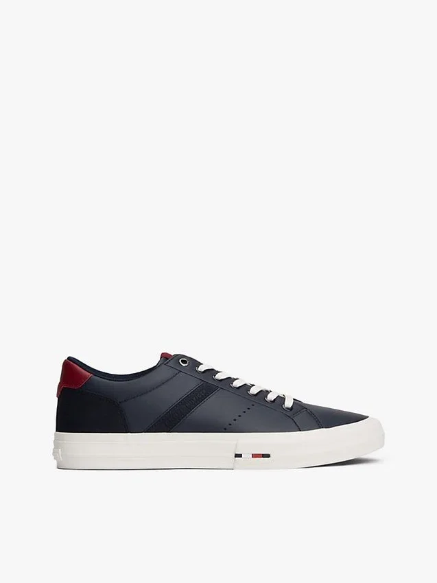 Sneaker basse in pelle Sneaker basse in pelle
