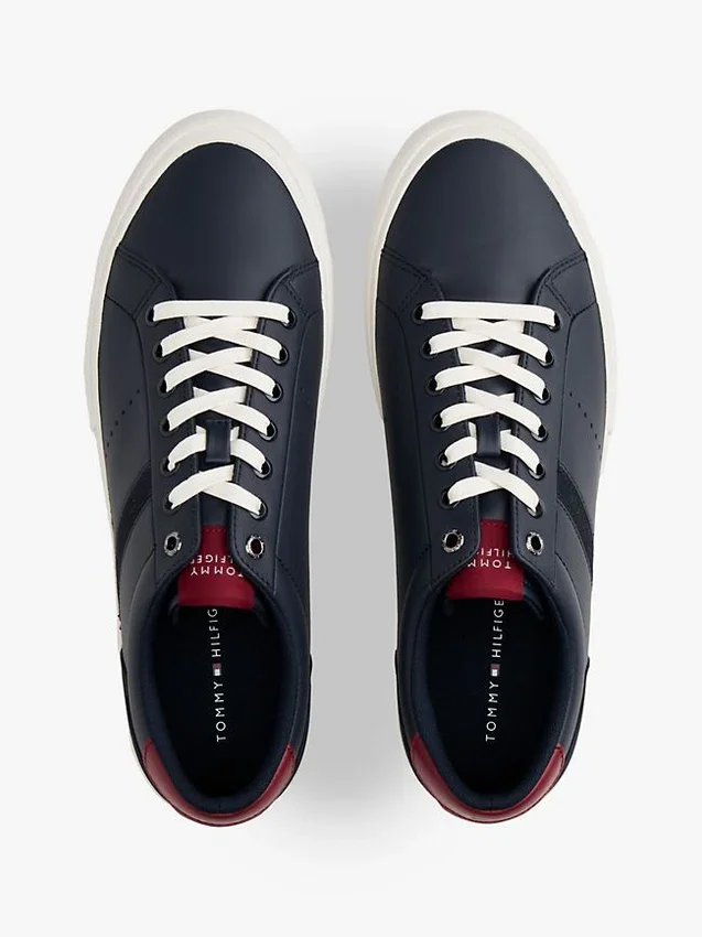 Sneaker basse in pelle Sneaker basse in pelle