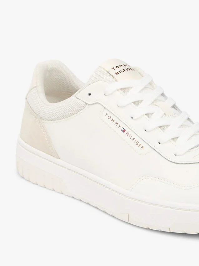 Sneaker basse in pelle e pelle scamosciata Sneaker basse in pelle e pelle scamosciata