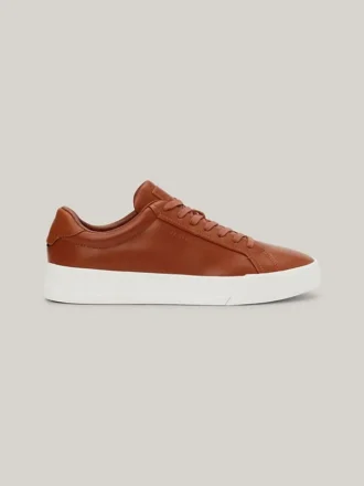 Sneaker con suola a cono in pelle