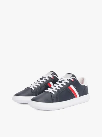 Sneaker con suola a cono in pelle a righe