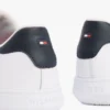Sneaker con suola a cono in pelle a righe