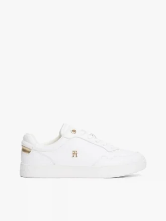 Sneaker da tennis in pelle con dettagli metallici