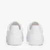 Sneaker da tennis in pelle con tacco e monogramma Sneaker da tennis in pelle con tacco e monogramma