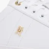 Sneaker da tennis in pelle con tacco e monogramma Sneaker da tennis in pelle con tacco e monogramma