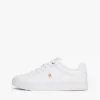 Sneaker da tennis in pelle con tacco e monogramma Sneaker da tennis in pelle con tacco e monogramma