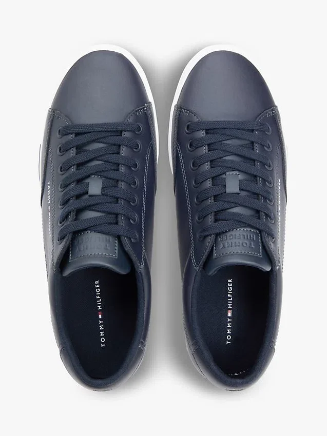 Sneaker in misto pelle vulcanizzata Sneaker in misto pelle vulcanizzata